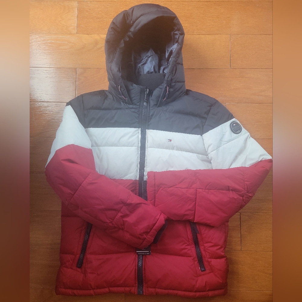 BNWT Red, Black, and White Puffer Jacket